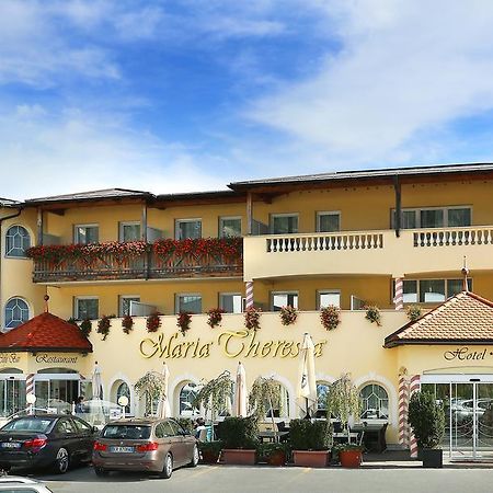 Hotel Maria Theresia Silandro Ngoại thất bức ảnh